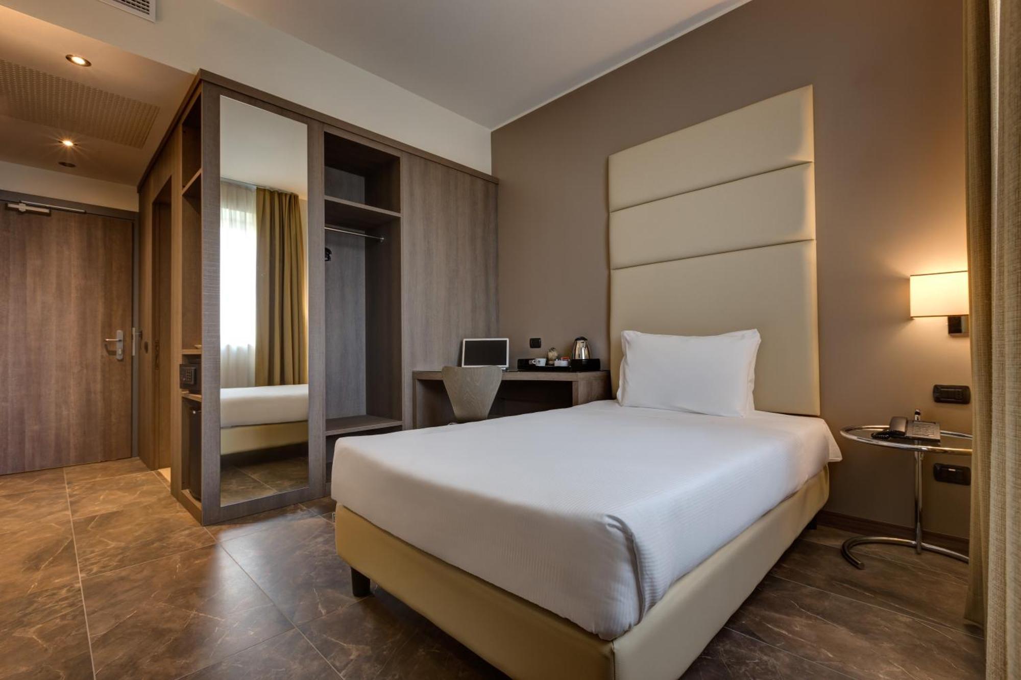 Quarto Individual